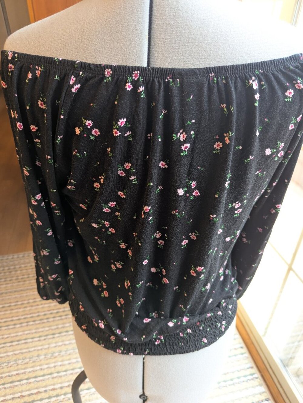 Lascana Off-Shoulder Black Ditsy Floral Blouse Smocked Waist S/M